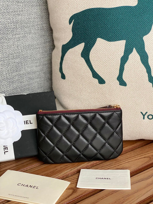 Portafoglio con cerniera cc 15 in pelle di agnello nera, hardware dorato