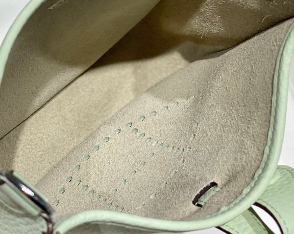 Mini Evelyne 18cm Light Green Togo Shw