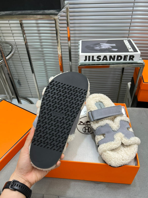 HM Chypre Sandal In Grey Suede And Fleece Lining 953831