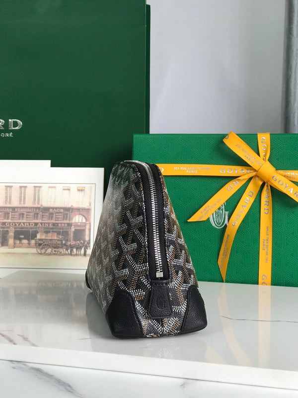 VENDÔME COSMETIC POUCH 17 IN BLACK GOYARDINE CANVAS AND CALFSKIN TRIM