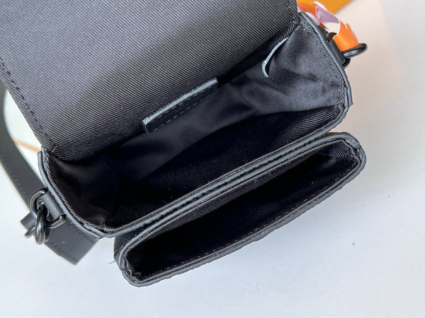 Lv S-Lock Vertical Wearable Wallet Black Taurillon Monogram Leather