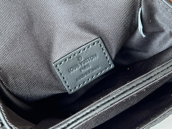 Lv S-Lock Vertical Wearable Wallet Black Taurillon Monogram Leather