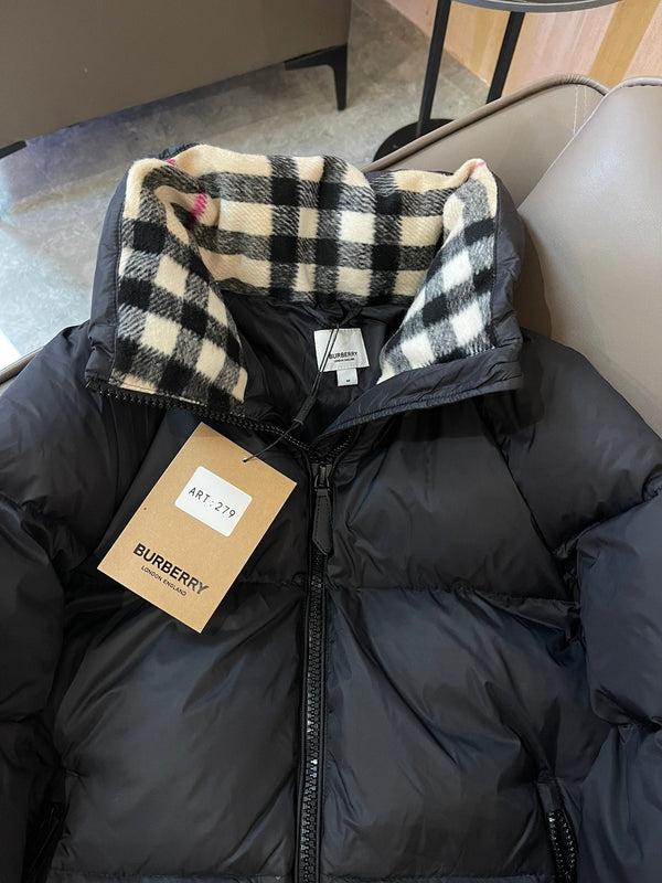 Burberry 25 Short Jacket Black Down Nylon