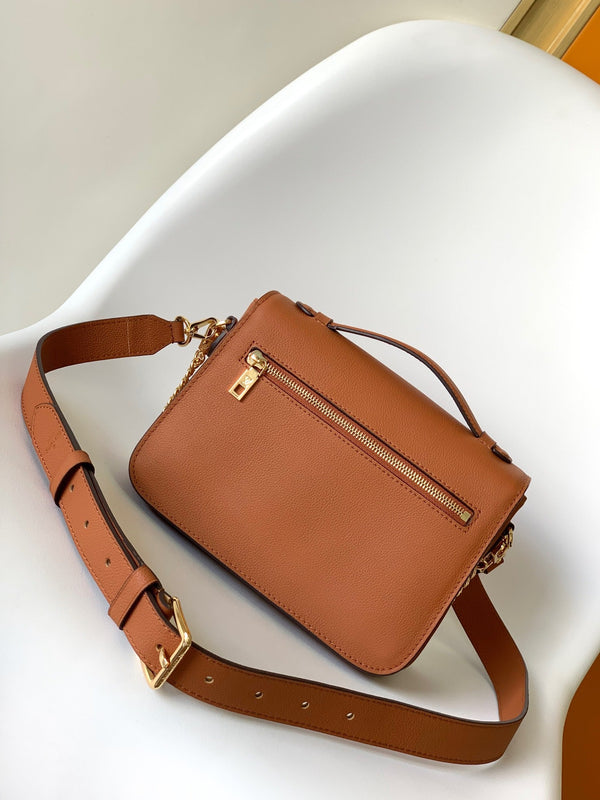 Borsa Oxford LV 22cm in pelle di vacchetta marrone oro 252067