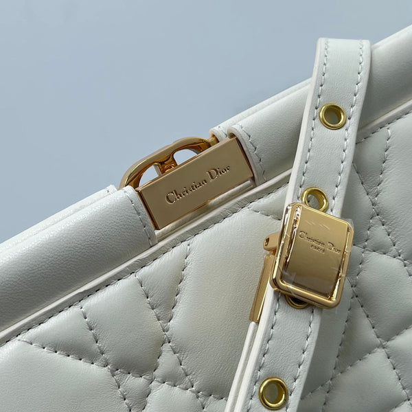 caro colle noire cluth 27.5 white calfskin