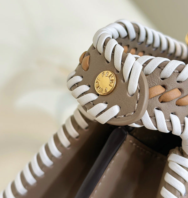 PEEKABOO ISEEU 27 IN MEDIUM BROWN INTERLACED CALFSKIN GOLD HARDWARE