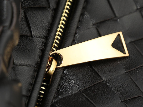 bv teen jodie 36cm black lambskin