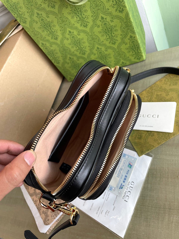 BORSA MARMONT HEART 20 IN PELLE DI VITELLO NERA E FERRAMENTA ORO