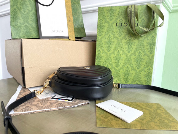 BORSA MARMONT HEART 20 IN PELLE DI VITELLO NERA E FERRAMENTA ORO