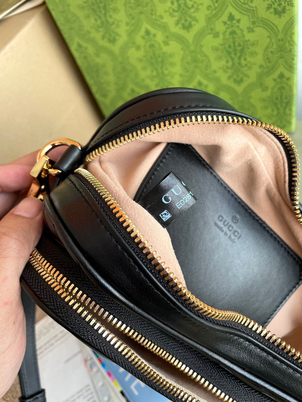 BORSA MARMONT HEART 20 IN PELLE DI VITELLO NERA E FERRAMENTA ORO