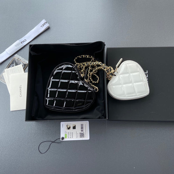 CC Double Heart Shoulder Bags 15cm Black White Patent Leather GHW 235113
