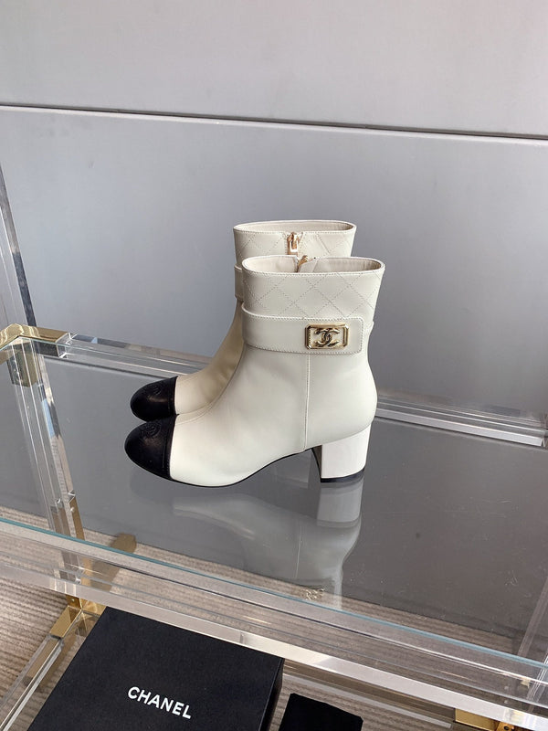 CC Square Toe Ankle Boots 70mm White Black Cowhide 464566