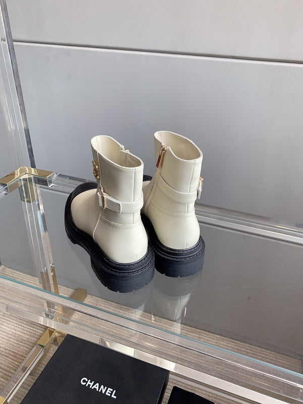 CC Cap Toe Ankle Boots Black White Cowhide 464572