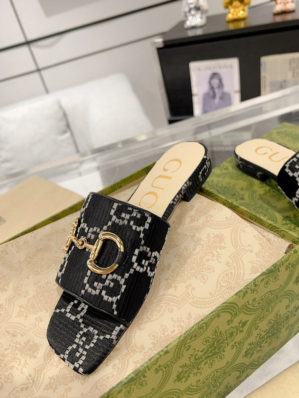 GG CHUNKY SLIDE SANDAL BLACK CALFSKIN