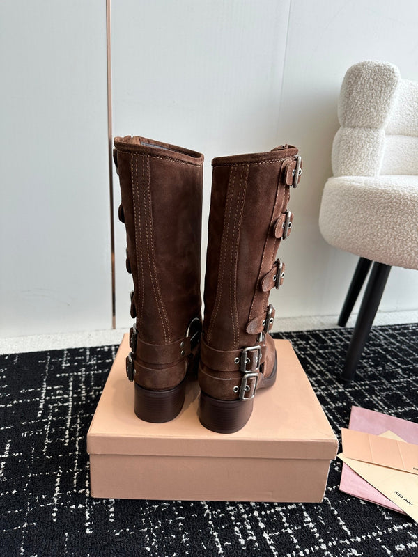 Miu Classic Runway Boots Brown Suede 455906