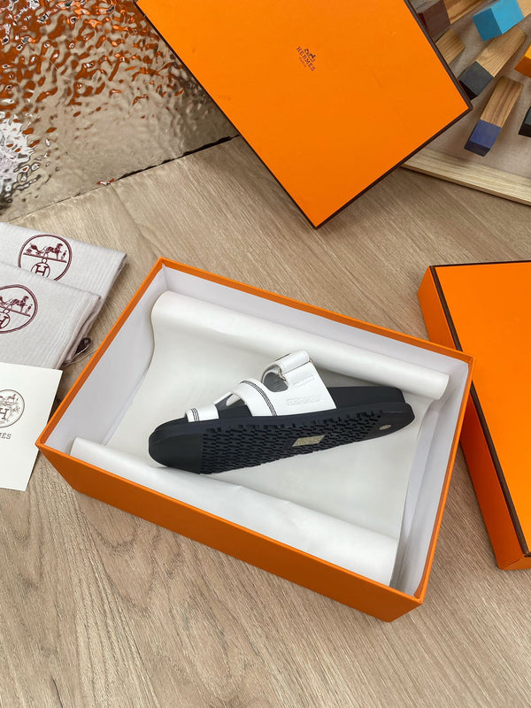 chypre sandal white black calfskin black thread embroidered