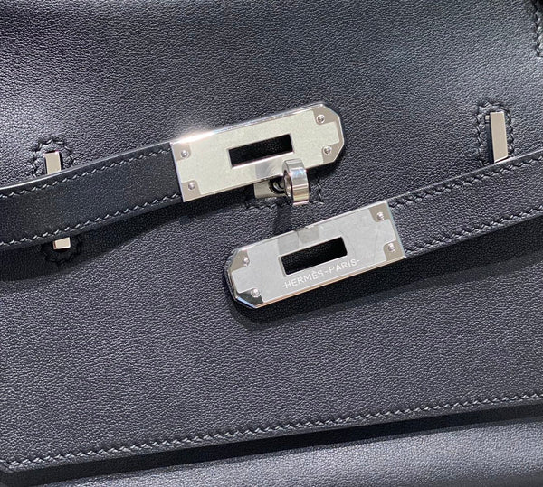 BORSA A TRACOLLA HM JYPSIERE 23 IN PELLE DI VITELLO BLU NAVY CON FERRAMENTA IN ARGENTO