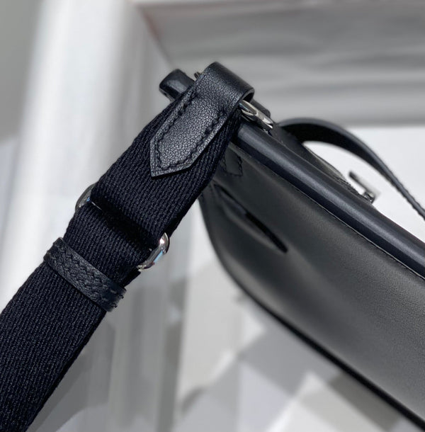 HM JYPSIÈRE MINI 23 PELLE DI VITELLO NERA FERRAMENTA ARGENTO