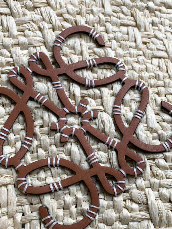 Borsa a cestino Anagram media in palma di iraca e pelle di vitello