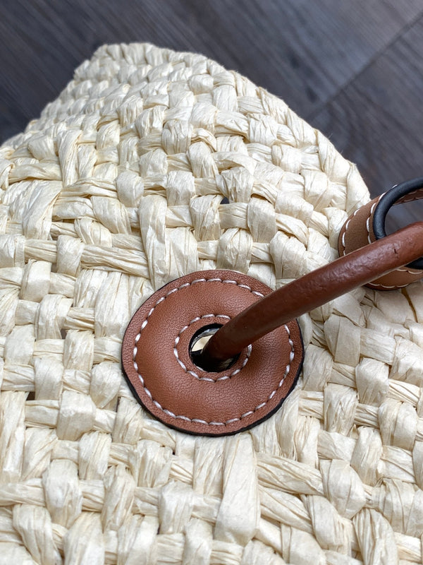 Borsa a cestino Anagram media in palma di iraca e pelle di vitello