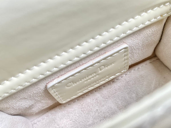 BORSA MICRO LADY 12 IN PELLE DI AGNELLO BIANCA LUCIDA