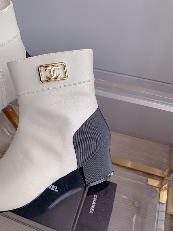 CC Low-Cut Logo Ankle Boots 50mm Black White Sheepskin Frabic 464559