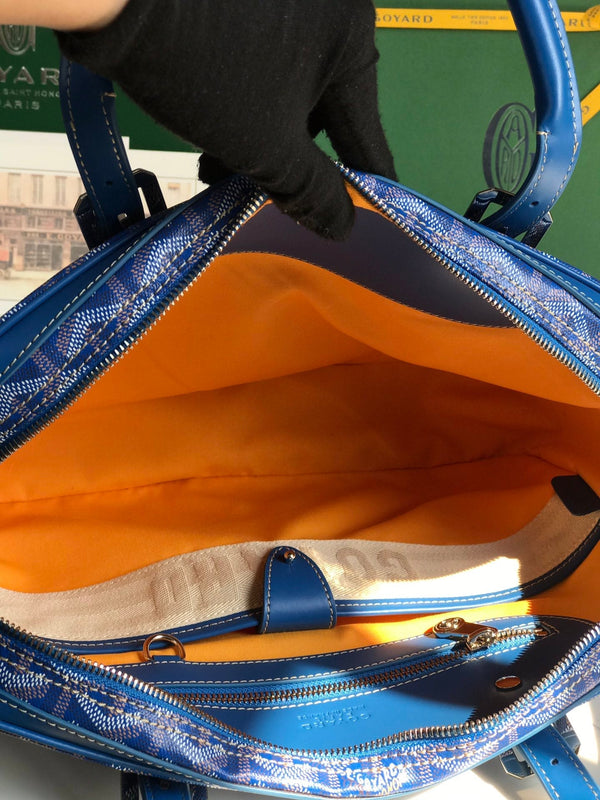 PORTADOCUMENTI AMBASSADE 35 IN TELA GOYARDINE BLU ZAFFIRO