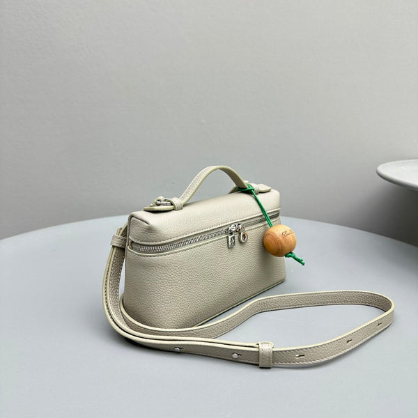 Extra Pocket L19 Whisper White Cowhide Shw