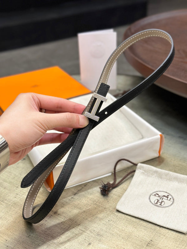 FIBBIA HM FOCUS E CINTURINO REVERSIBILE IN PELLE MARRONE KAKI E NERA 13 MM FERRAMENTA ARGENTO