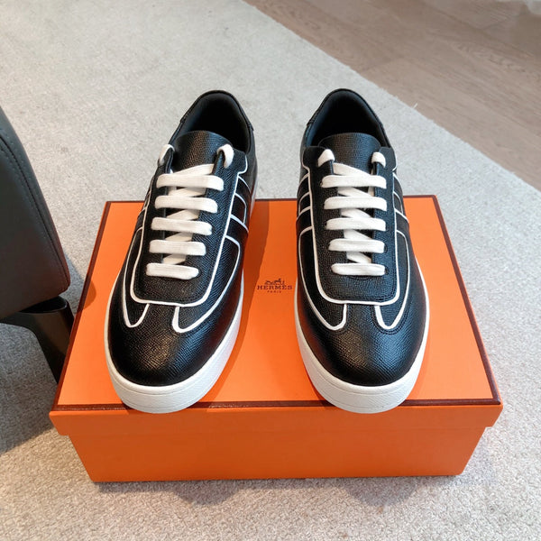 HM BOOMERANG SNEAKER BLACK CALFSKIN