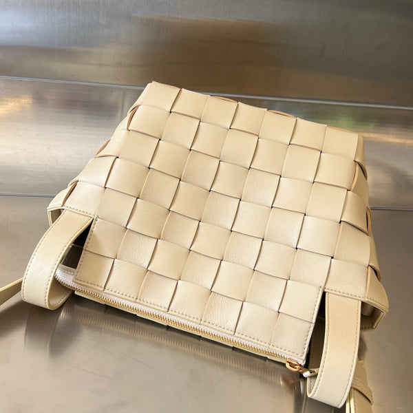 PICCOLA CASSETTA DA 22 IN PELLE DI AGNELLO BEIGE