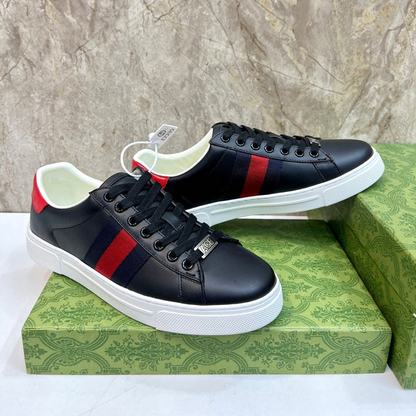 GG Men's ACE Sneaker Black Calfskin 525952