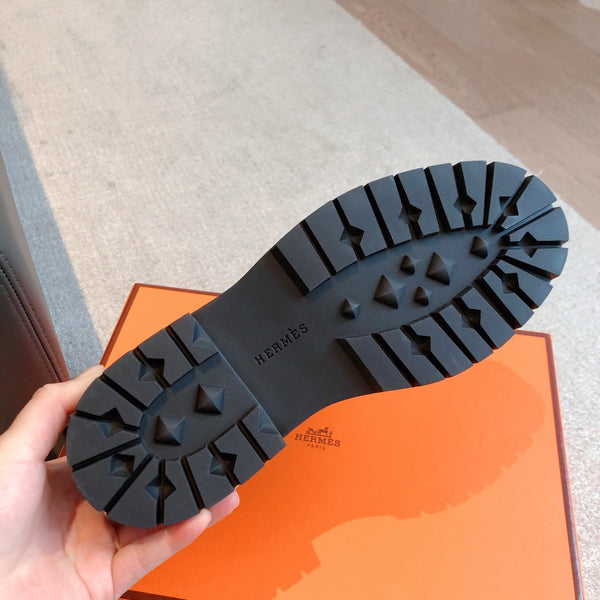 HM HITCH LOAFER BLACK AND WHITE CALFSKIN