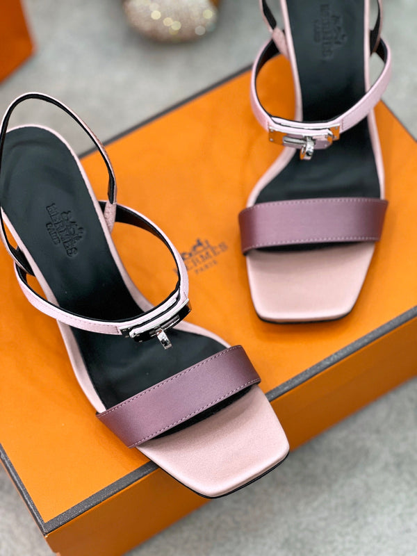 hm glamour 75 tessuto di seta viola chiaro pelle di vitello nera