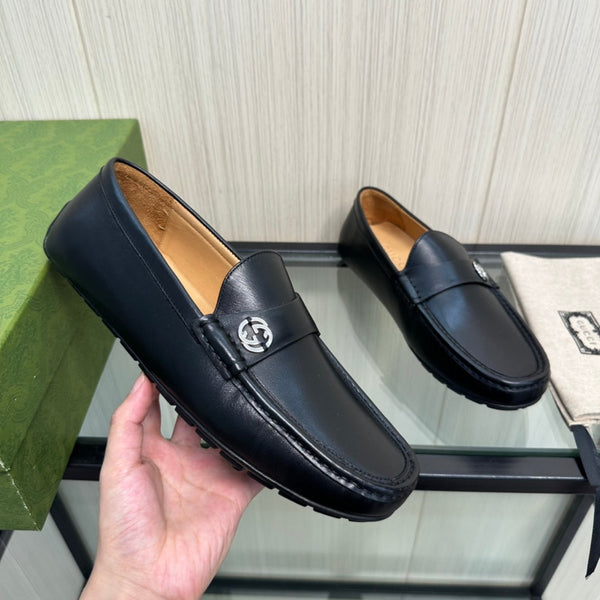 GG Men's Interlocking G Loafer Black Cowhide 165489