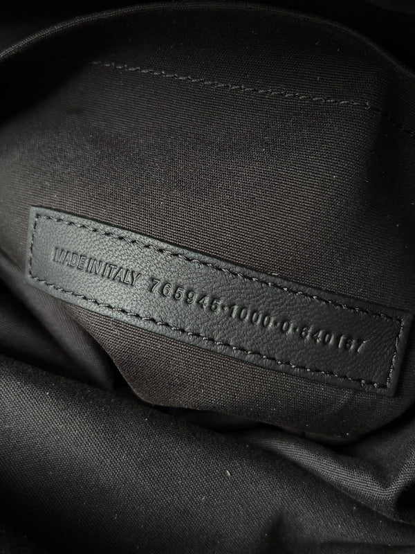 MONACO MEDIUM BAG 32 IN BLACK ARENA CALFSKIN GOLD HARDWARE