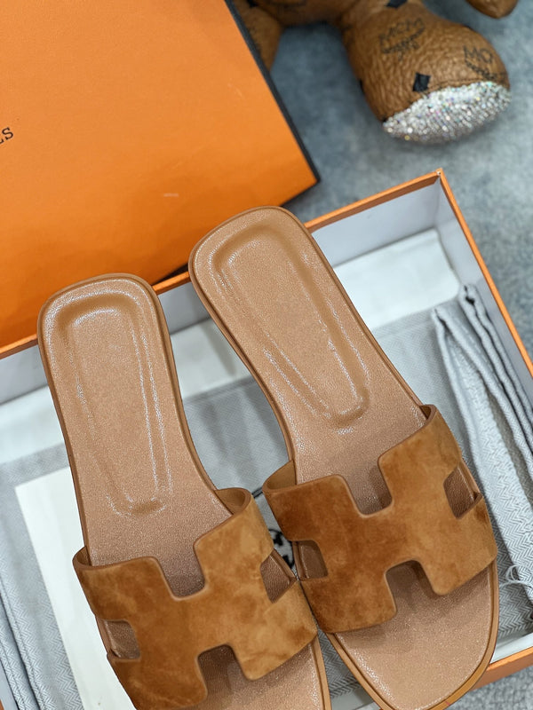 0ran sandal brown suede goatskin