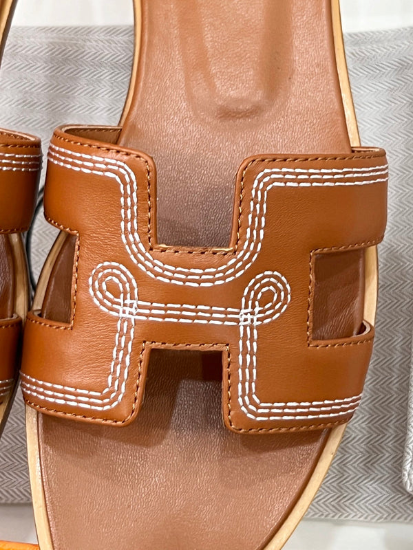 0ran sandal brown white epsom