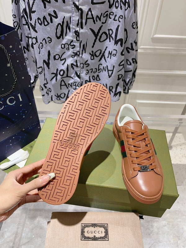 GG ACE GG SUPREME TRAINER TAWNY CALFSKIN