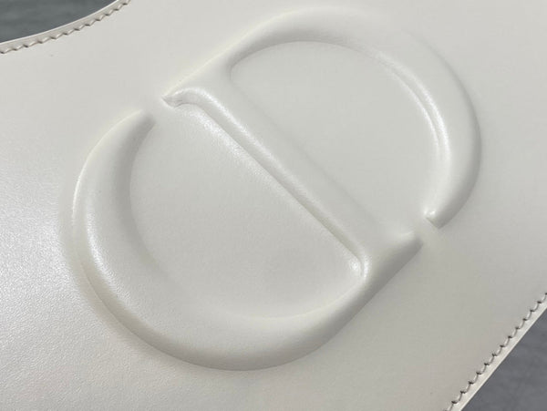 HOBO SIGNATURE 23 BAG IN WHITE LAMBSKIN