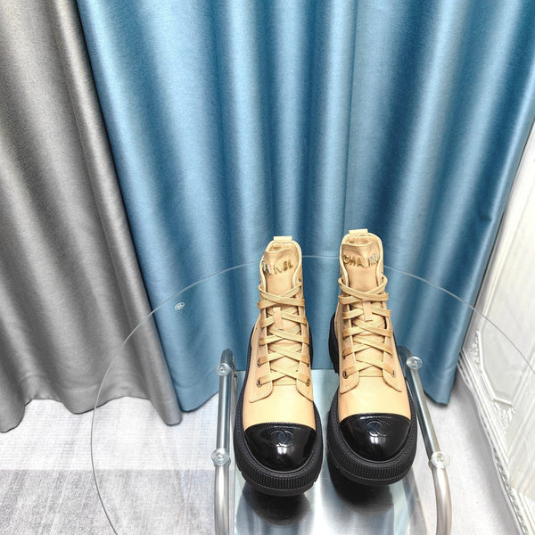 CC Ankle Boots Beige Lambskin