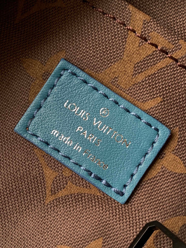 LV 21s Keepall Bandoulière 25 Blue Monogram Canvas & Cowhide