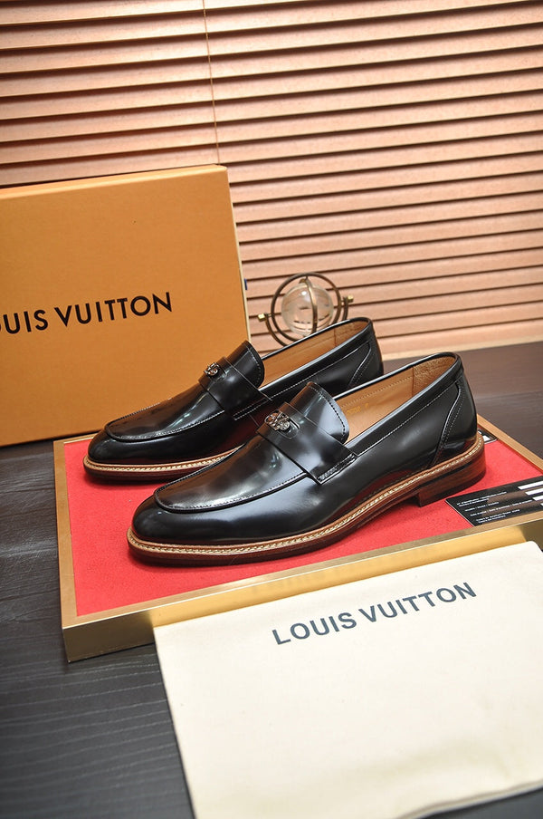 LV FLEX LOAFER IN GLOSSY BLACK CALFSKIN