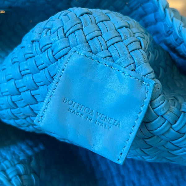 BORSA TOSCA 27 IN PELLE DI VITELLO AZZURRO