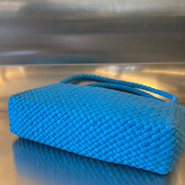 BORSA TOSCA 27 IN PELLE DI VITELLO AZZURRO