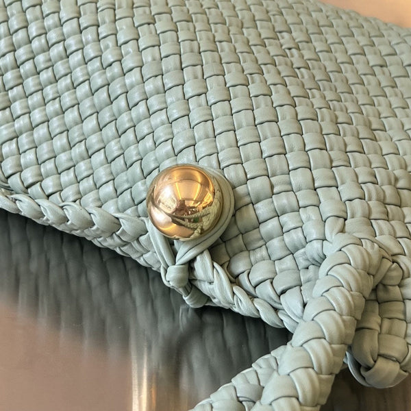 BORSA TOSCA 27 IN PELLE DI VITELLO GRIGIO CREMA