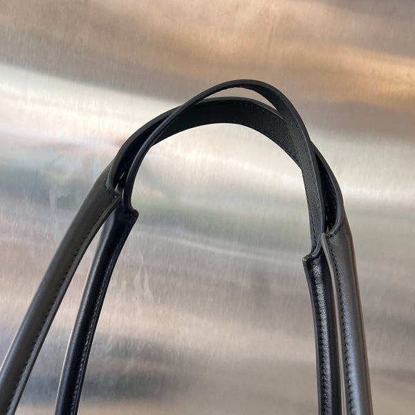 BORSA PORTELLO 41 IN VITELLO NERO E TELA BIANCA