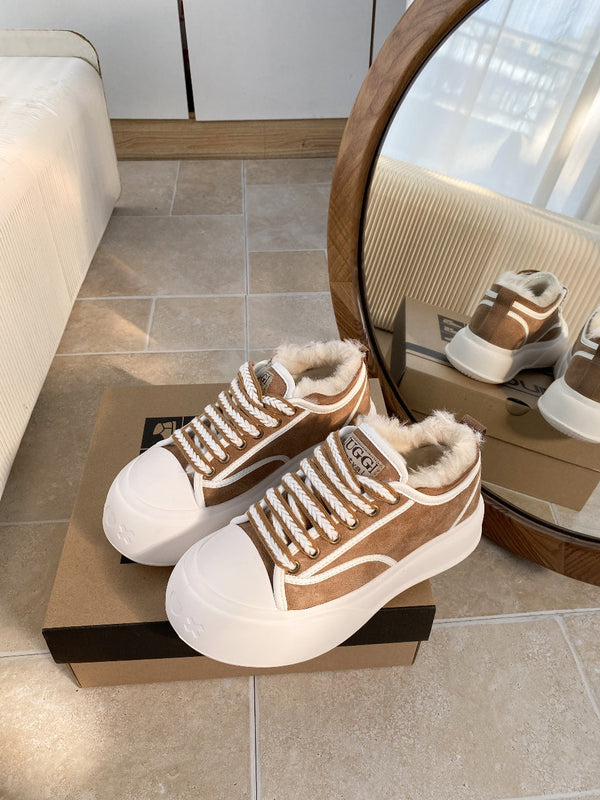 UGG Casual Sports Sneakers Brown White Suede Wool Rubber 512824