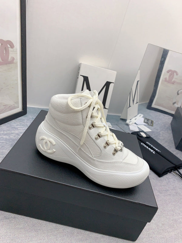 CC Sneaker Boots In White Calfskin 148775