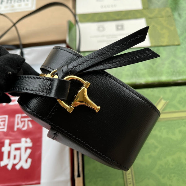 Gucci Horsebit 1995 Borsa piccola in pelle nera 240124